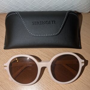 Serengeti Joan Circular Sunglasses